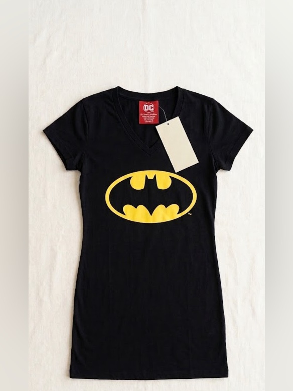 Brand new super hero top batman T shirt with tags size large woman’s costume DC